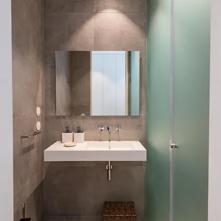 Flh Liberdade Balcony I דירה *
